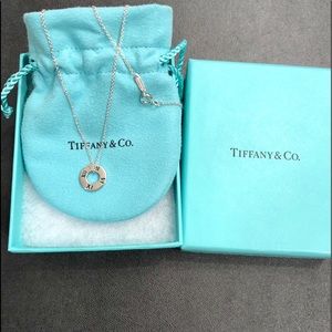 Tiffany &Co. Atlas Pierced Pendant Necklace